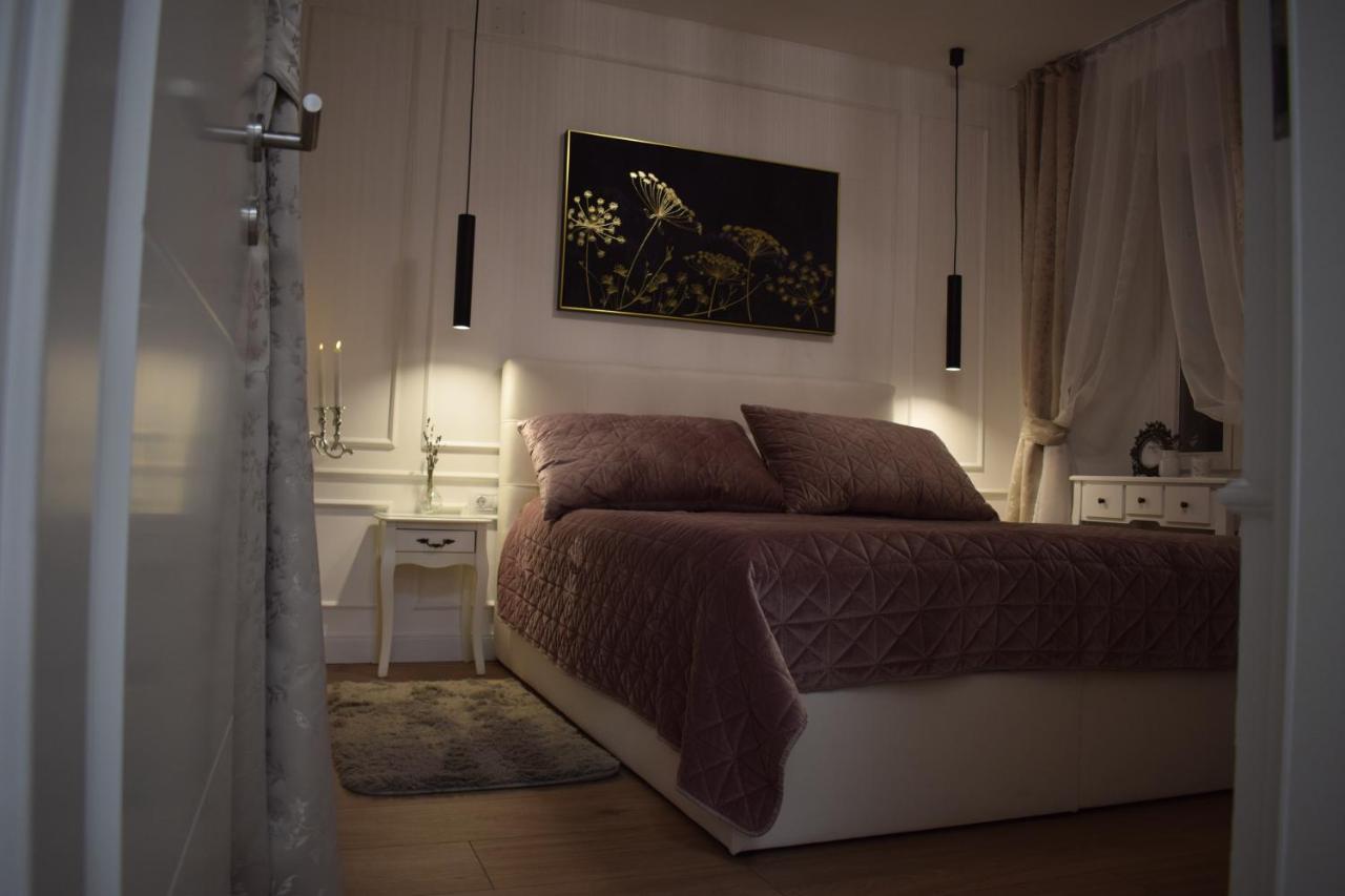 Apartment Trixi Maksimijan Пула Екстериор снимка
