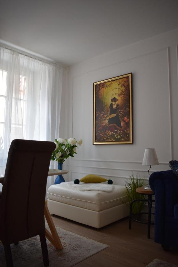 Apartment Trixi Maksimijan Пула Екстериор снимка