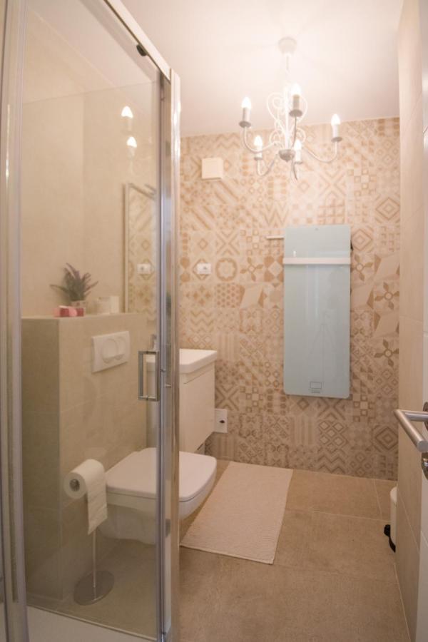 Apartment Trixi Maksimijan Пула Екстериор снимка